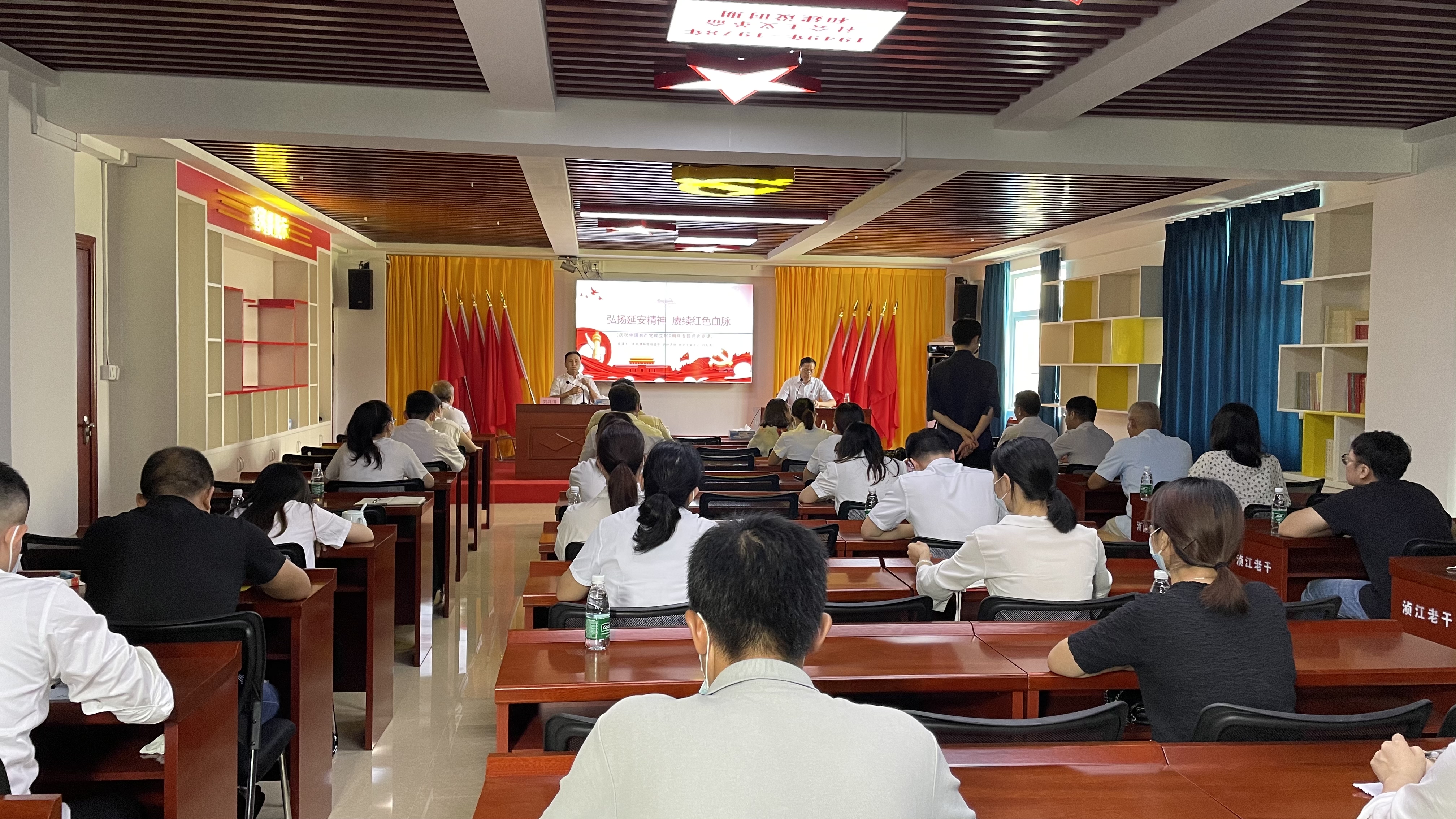 【专题学习】以党课活动为载体 推动党建结对共建深入开展1.jpg