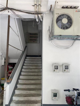 3浈江南路楼道口施工后.jpg