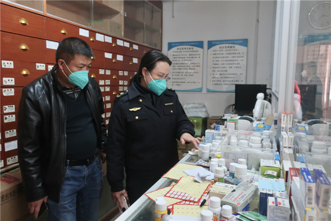 检查康寿养老服务中心药品有无药品批准文号、生产批号、有效期等.jpg