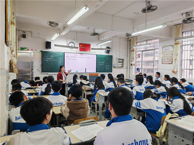 韶关市第八中学的学生已迅速进入学习状态.jpg