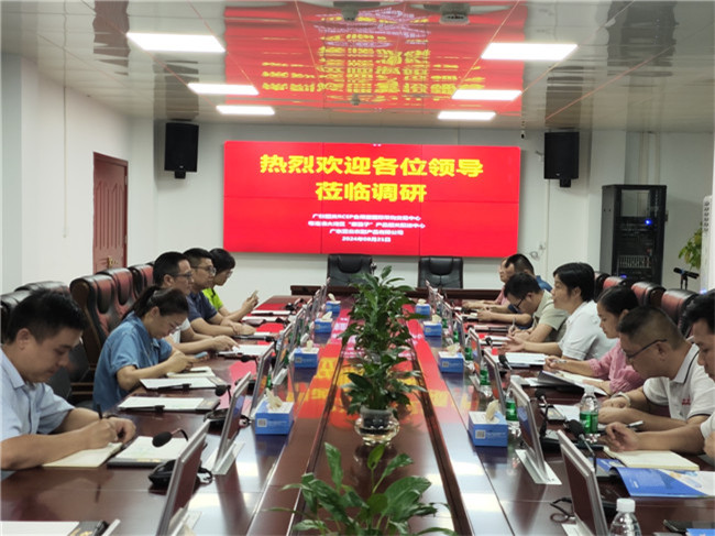 各方就深化务实合作座谈。.jpg