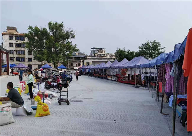 临摆市场2.png