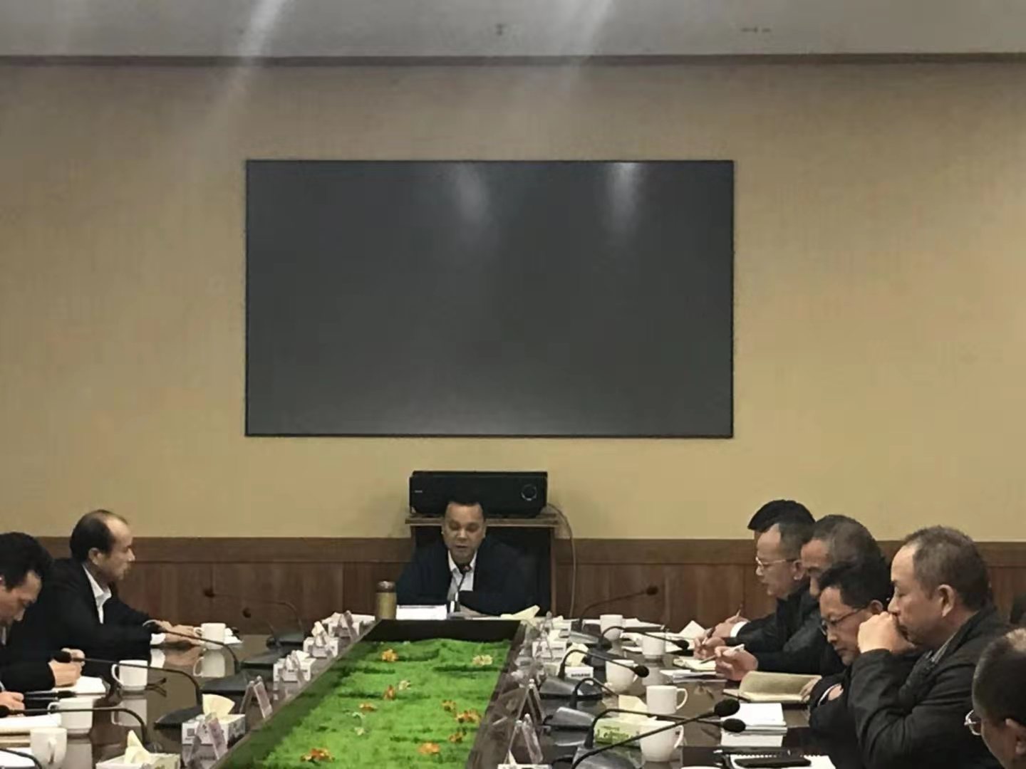 微信图片_20191212104159.jpg