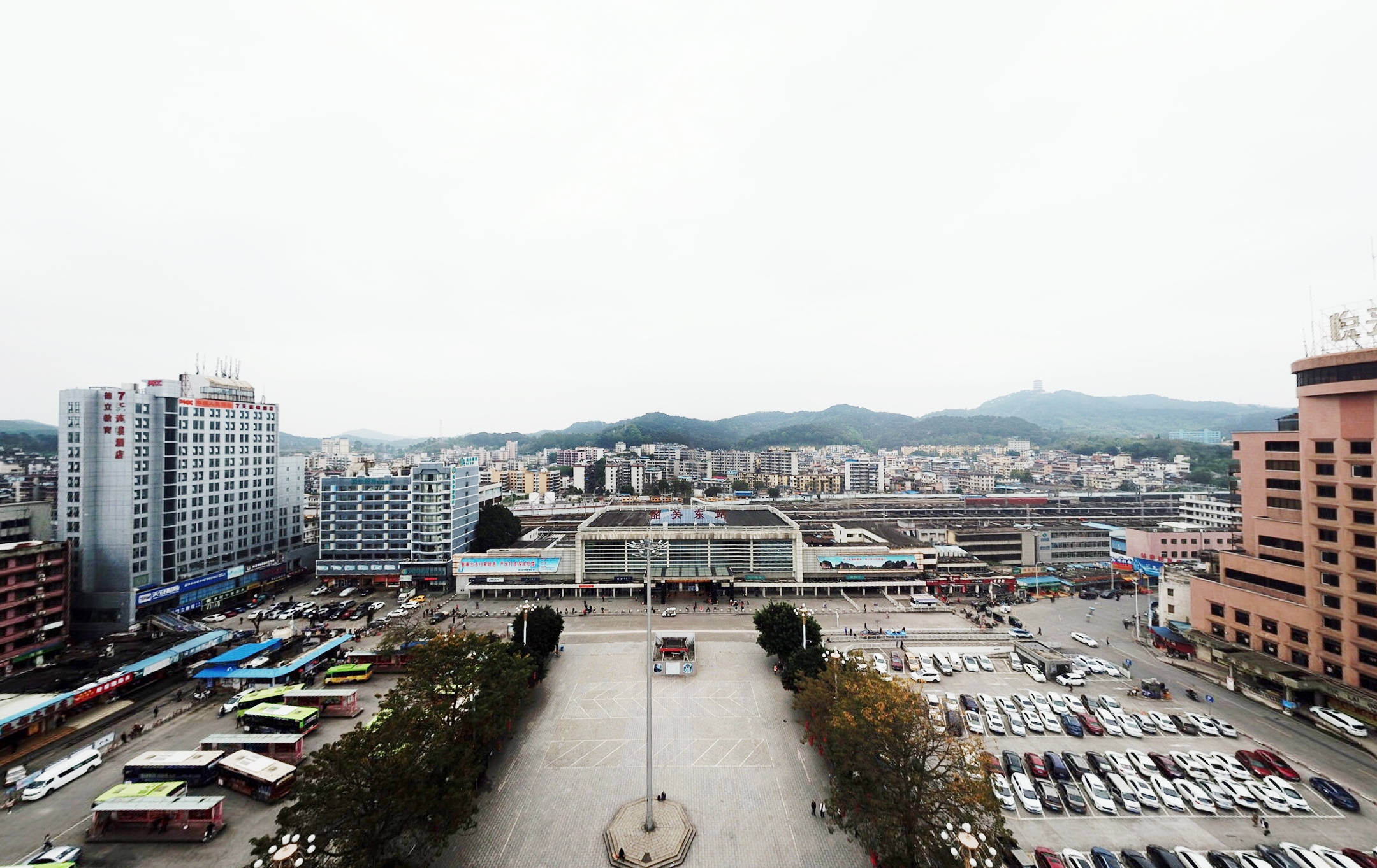 1.孙中山第二次北伐大本营遗址现状（今韶关火车站）全景航拍照.jpg