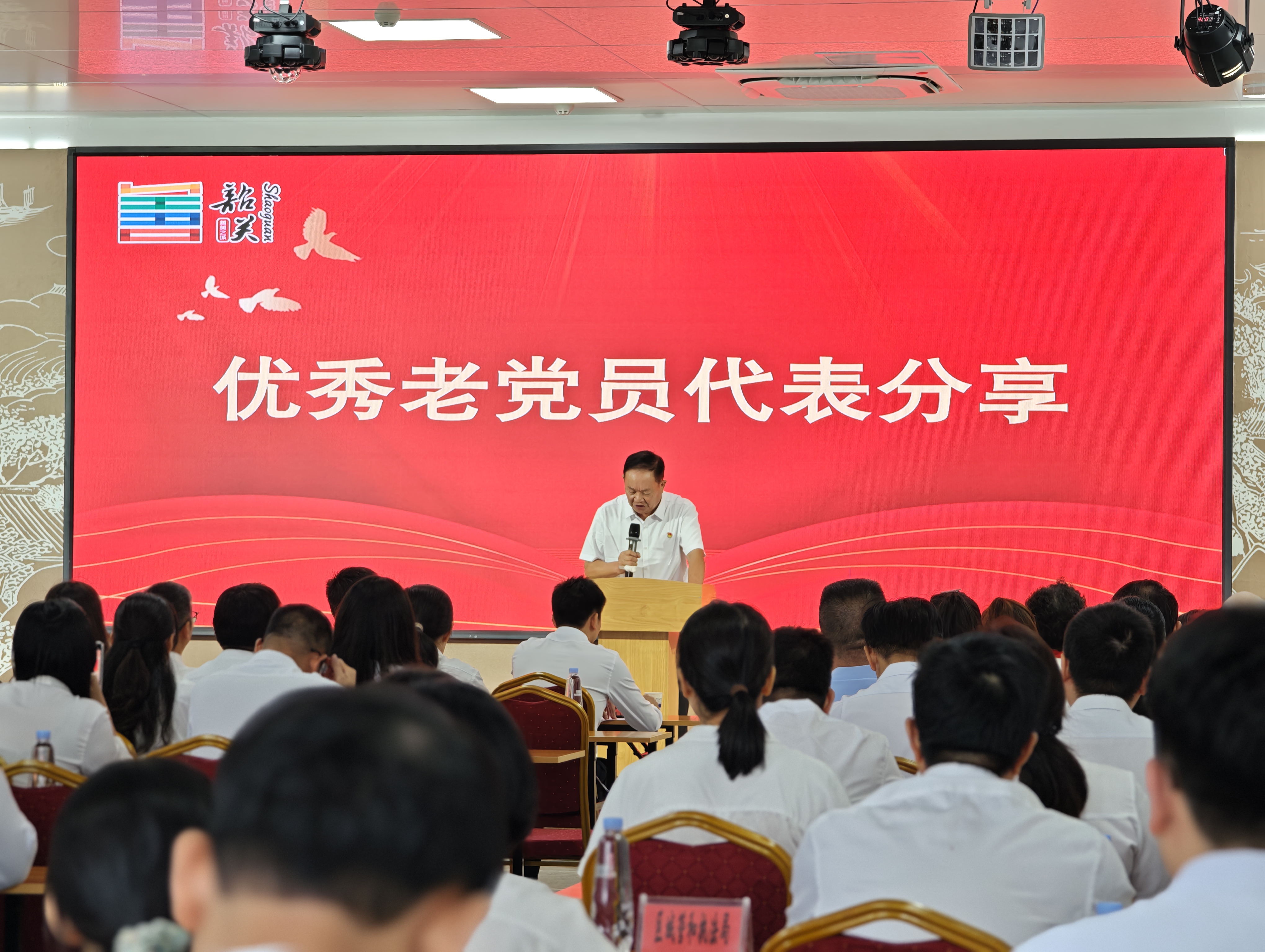 67a0226f149ba3cd60b1a317082ed000.jpg