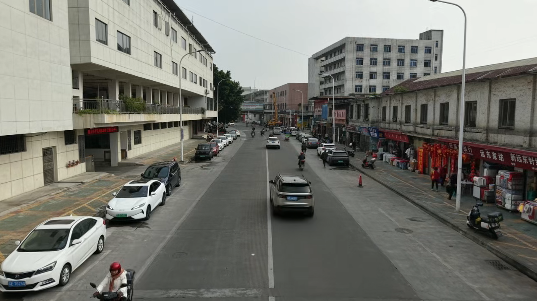 路面白改黑（改造前）.png
