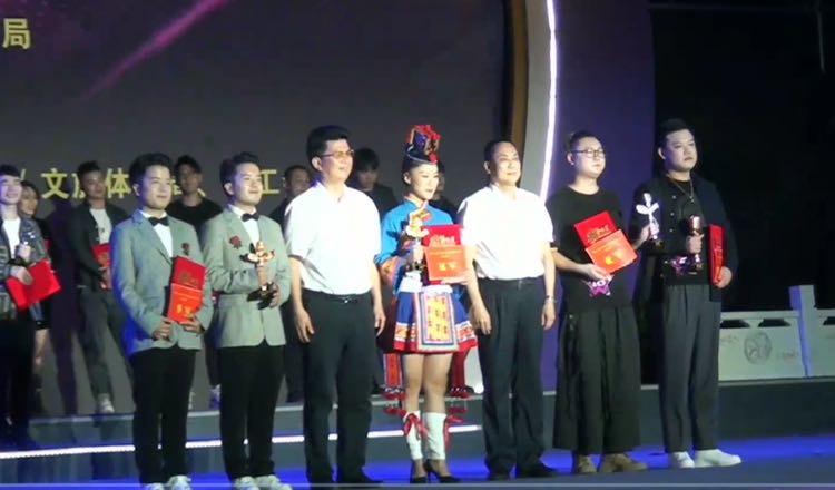 微信图片_20201013085639.jpg